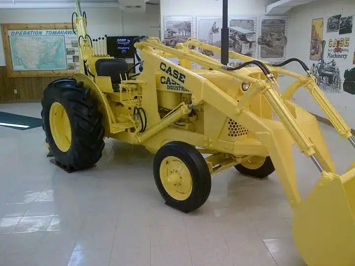 Case 320 Tractor Loader Backhoe Operators Manual Case 320 Tractor Loader Backhoe Operators Manual