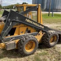 New Holland L781 Skid Steer Loader Illustrated Parts List Manual