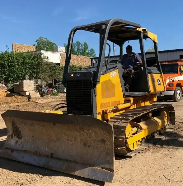 John Deere 550J Crawler Dozer Parts Catalog (PC10179)