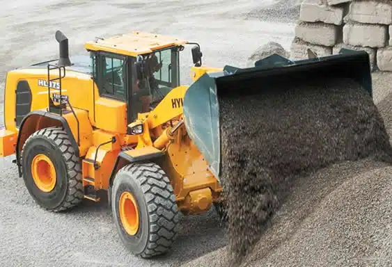 Hyundai HL975, HL975XT Wheel Loader Operator Manual Hyundai HL975, HL975XT Wheel Loader Operator Manual