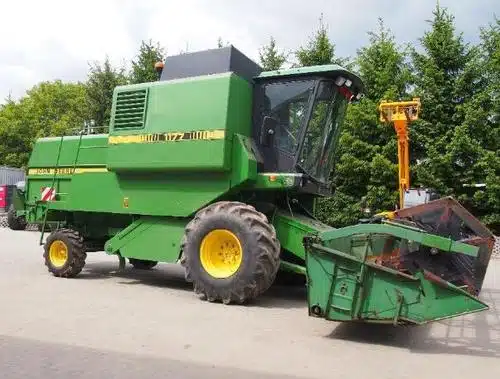 John Deere 2054, 2056, 2058, 2064, 2066 Service Repair Manual 