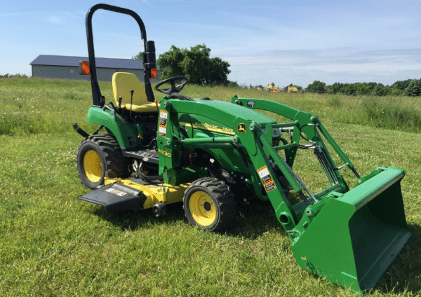 John Deere 2305 Service Repair Manual – Equipment Service