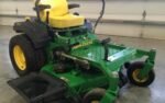 TM2043-JOHN DEERE MINI-FRAME Z-TRAK 717 727 MOWER