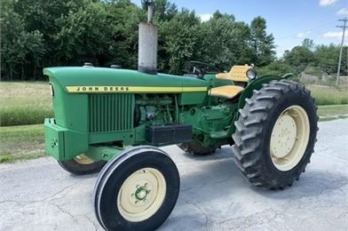 John Deere 820 Tractor Service Technical Manual