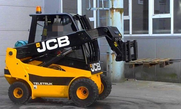 JCB TLT 25G