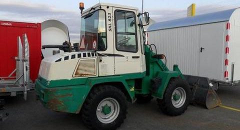 2002 TEREX Schaeff SKL 823 Wheel Loader Operating Manual 2002 TEREX Schaeff SKL 823 Wheel Loader Operating Manual