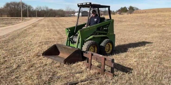 John Deere 125 Skid-Steer Loader Service Repair Manual Download John Deere 125 Skid-Steer Loader Service Repair Manual Download