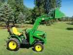 JOHN DEERE 4210 4310 4410 COMPACT TRACTOR Service Repair Manual John Deere 4010 Compact Tractor Service Manual TM1983