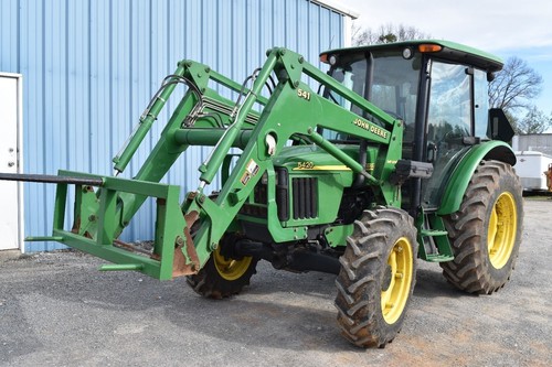 John Deere 4230 Tractor Operator Manual OMN34255 John Deere 4230 Tractor Operator Manual OMN34255