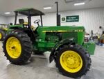 John Deere 4050, 4250, 4450 Tractors Parts Catalog Manual (pub No. Pc1901)