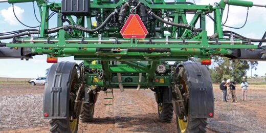 John Deere R4045 Self-Propelled Sprayer Repair Manual