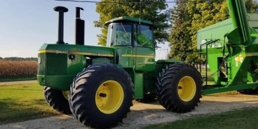 John Deere 8440, 8460 Tractor Repair Technical Manual (TM1199)