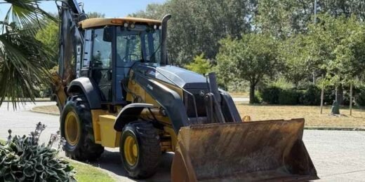 710K Backhoe Loader
