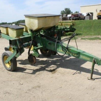 John Deere Max-Emerge 7000 Folding Planters Technical Manual TM1211