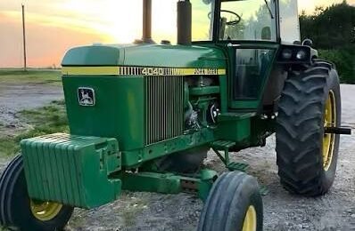 John Deere 4040 4240 4440 Tractor Operator Manual PDF